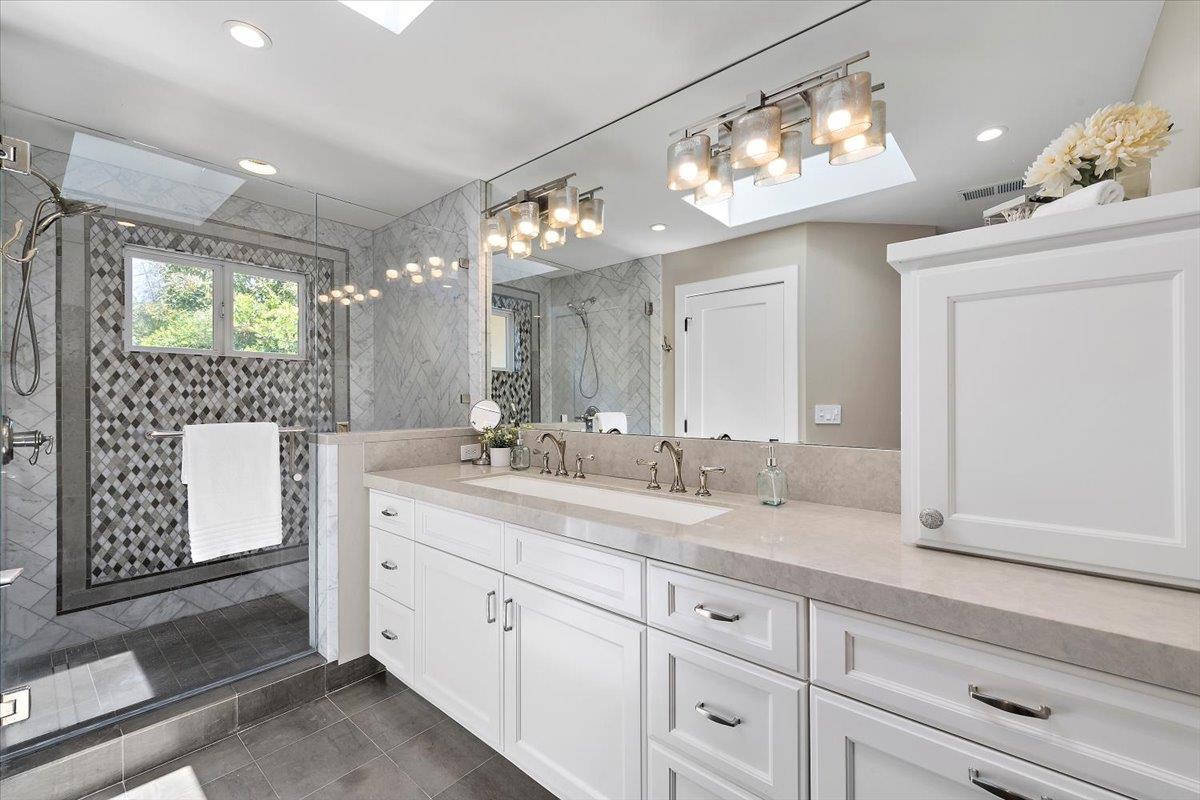 Detail Gallery Image 27 of 34 For 427 Paco Dr, Los Altos,  CA 94024 - 3 Beds | 2/1 Baths