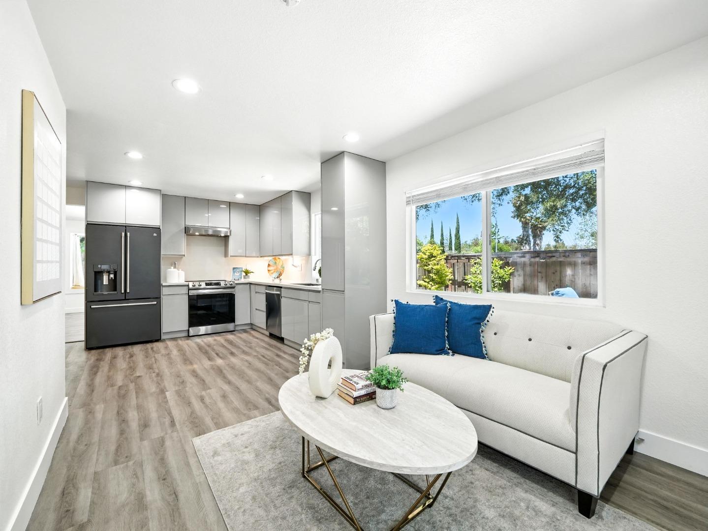 Detail Gallery Image 10 of 38 For 1641 Rue Avati, San Jose,  CA 95131 - 3 Beds | 2 Baths