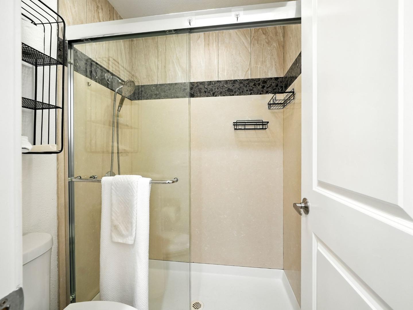Detail Gallery Image 17 of 38 For 1641 Rue Avati, San Jose,  CA 95131 - 3 Beds | 2 Baths
