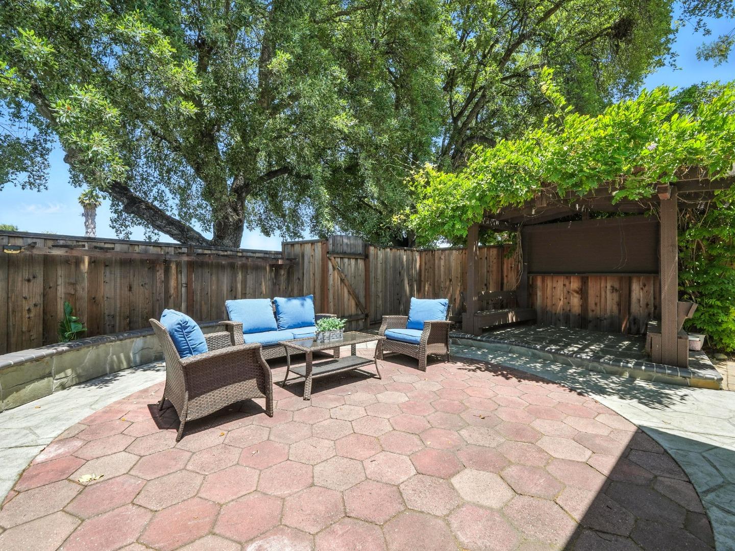 Detail Gallery Image 22 of 38 For 1641 Rue Avati, San Jose,  CA 95131 - 3 Beds | 2 Baths
