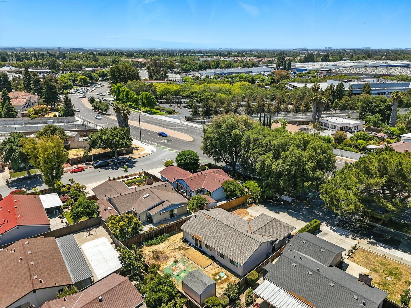 Detail Gallery Image 31 of 38 For 1641 Rue Avati, San Jose,  CA 95131 - 3 Beds | 2 Baths