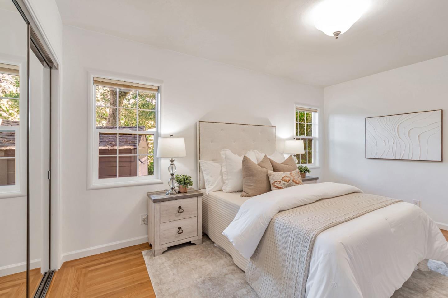Detail Gallery Image 24 of 40 For 25 Overlake Ct, Oakland,  CA 94611 - 2 Beds | 2 Baths