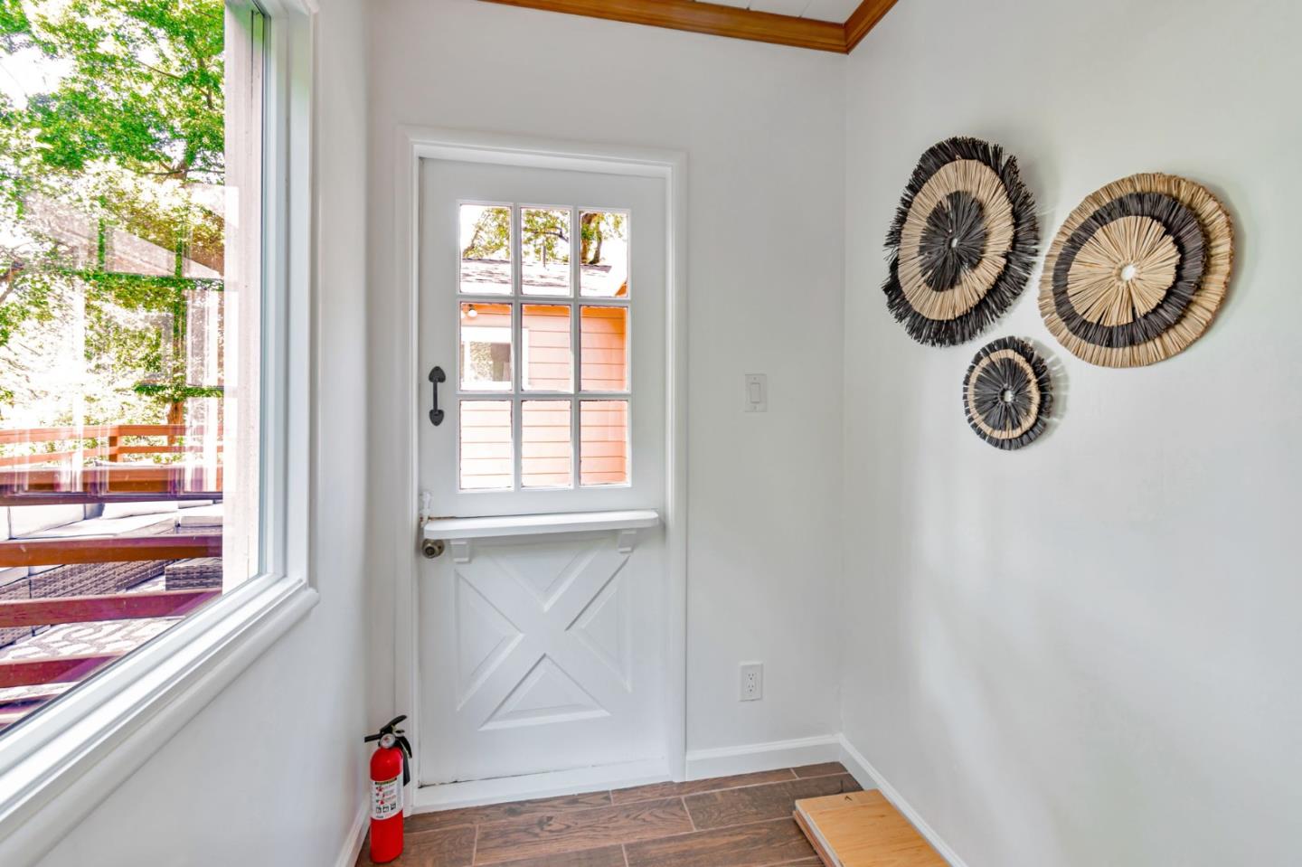 Detail Gallery Image 33 of 40 For 25 Overlake Ct, Oakland,  CA 94611 - 2 Beds | 2 Baths
