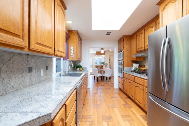 Detail Gallery Image 15 of 86 For 970 W Hedegard Ave, Campbell,  CA 95008 - 4 Beds | 3/1 Baths