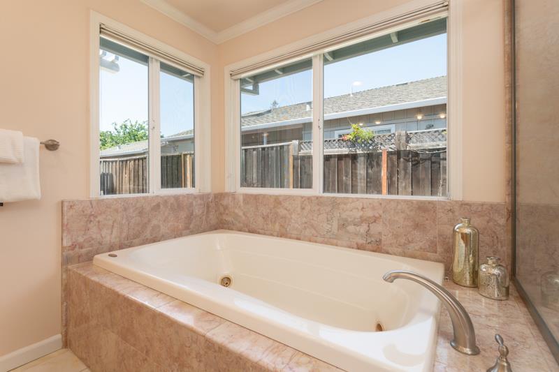 Detail Gallery Image 26 of 86 For 970 W Hedegard Ave, Campbell,  CA 95008 - 4 Beds | 3/1 Baths