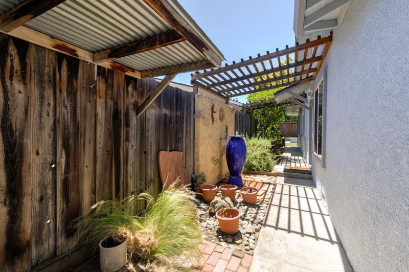Detail Gallery Image 59 of 86 For 970 W Hedegard Ave, Campbell,  CA 95008 - 4 Beds | 3/1 Baths