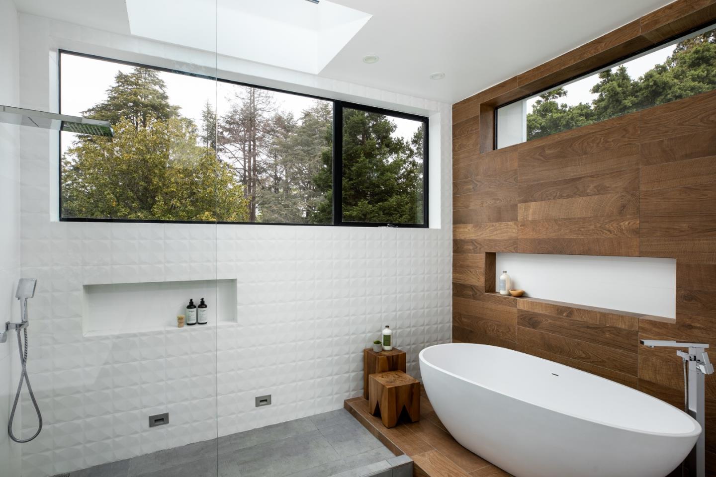 Detail Gallery Image 14 of 18 For 79 Placitas Ave, Atherton,  CA 94027 - 6 Beds | 5/1 Baths