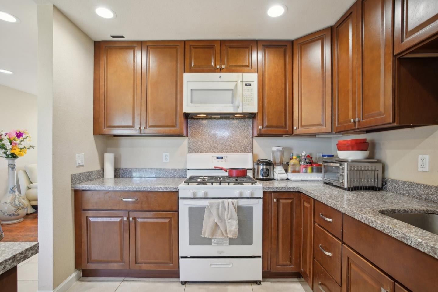Detail Gallery Image 21 of 48 For 3349 Aramis Dr, San Jose,  CA 95127 - 5 Beds | 3 Baths