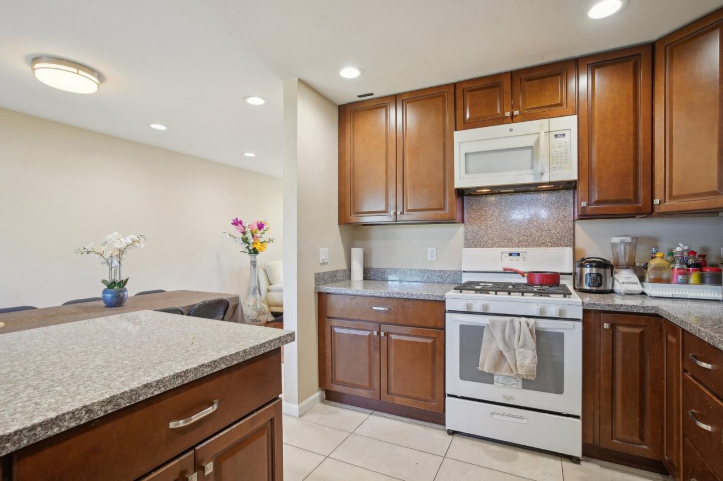 Detail Gallery Image 22 of 48 For 3349 Aramis Dr, San Jose,  CA 95127 - 5 Beds | 3 Baths