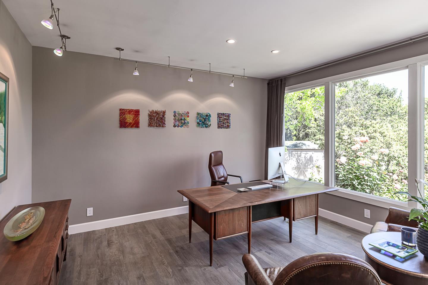 Detail Gallery Image 19 of 47 For 275 Eleanor Dr, Woodside,  CA 94062 - 4 Beds | 4 Baths