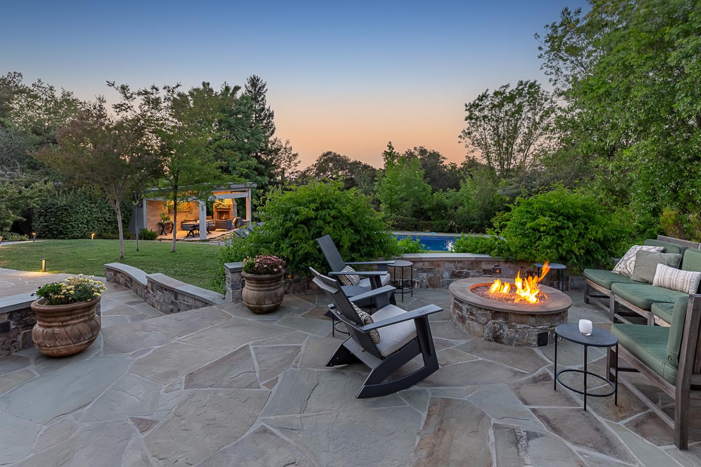 Detail Gallery Image 37 of 47 For 275 Eleanor Dr, Woodside,  CA 94062 - 4 Beds | 4 Baths