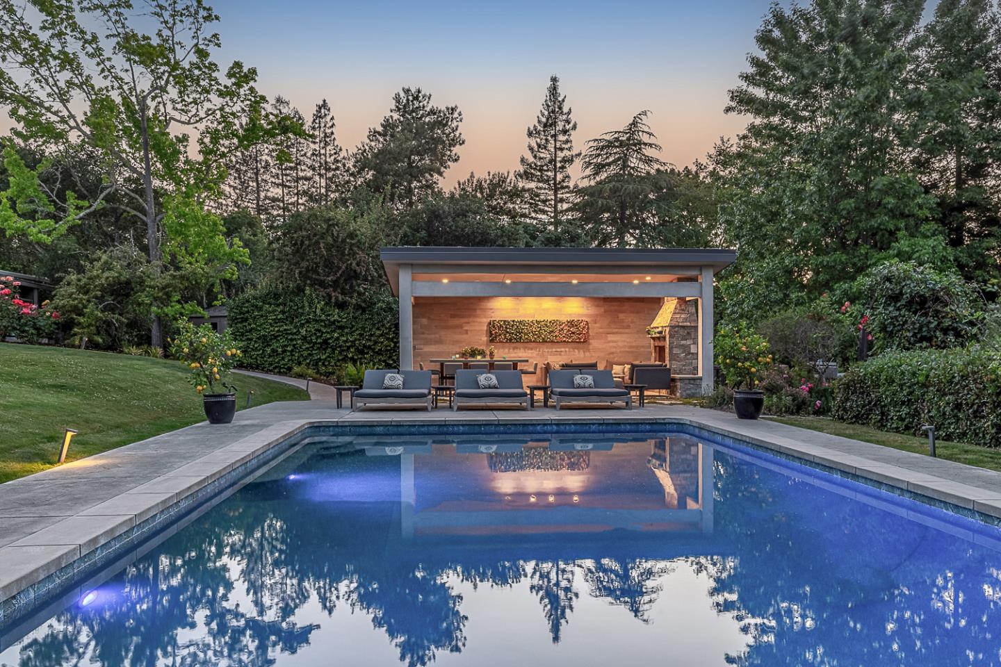 Detail Gallery Image 39 of 47 For 275 Eleanor Dr, Woodside,  CA 94062 - 4 Beds | 4 Baths