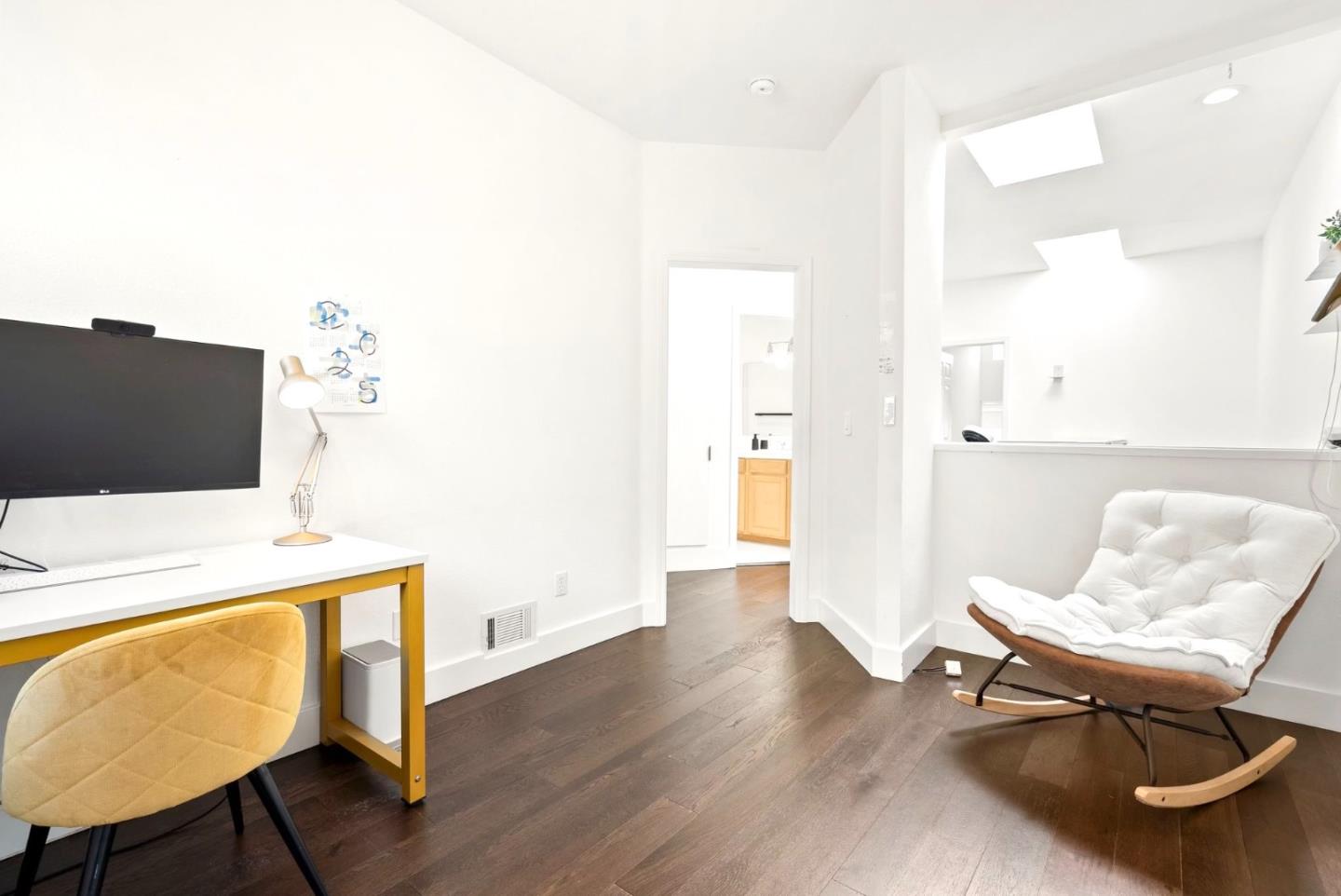 Detail Gallery Image 21 of 28 For 239 Tulare St, Brisbane,  CA 94005 - 4 Beds | 2/1 Baths