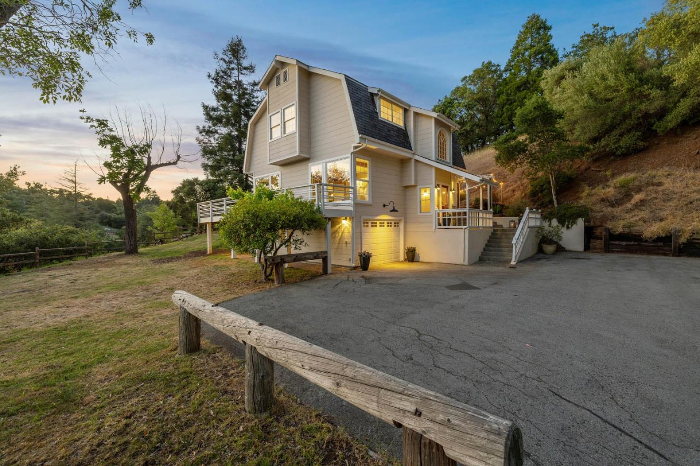 Detail Gallery Image 1 of 30 For 1207 Godetia Dr, Woodside,  CA 94062 - 4 Beds | 2/1 Baths