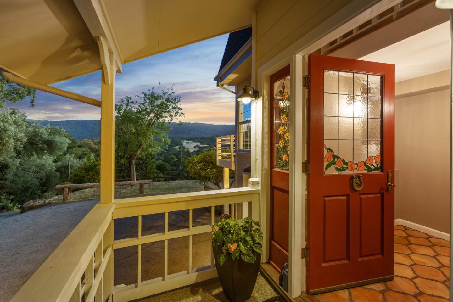 Detail Gallery Image 7 of 30 For 1207 Godetia Dr, Woodside,  CA 94062 - 4 Beds | 2/1 Baths