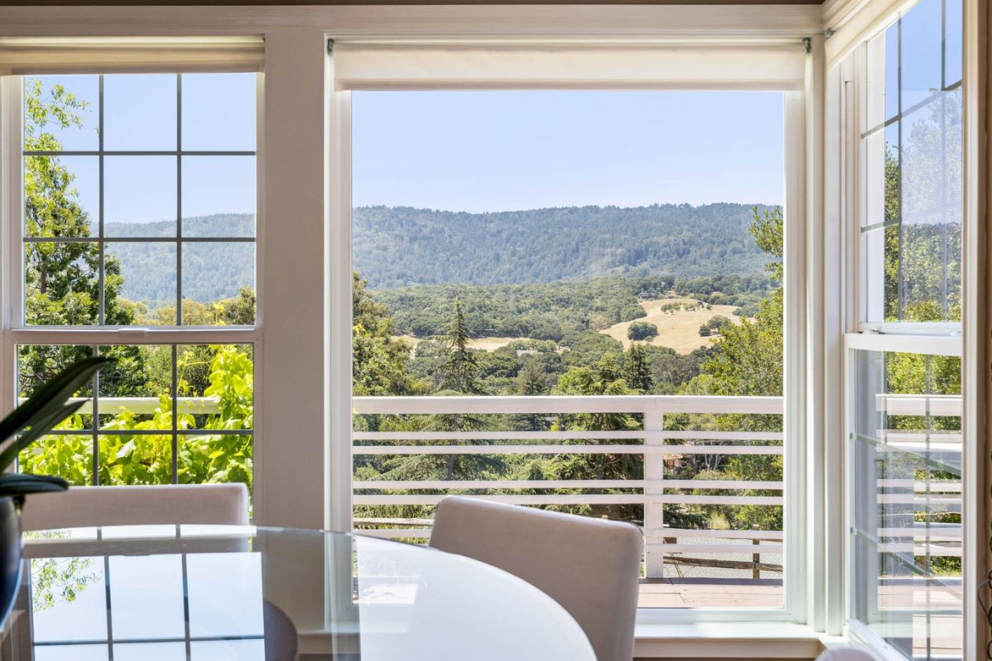 Detail Gallery Image 9 of 30 For 1207 Godetia Dr, Woodside,  CA 94062 - 4 Beds | 2/1 Baths