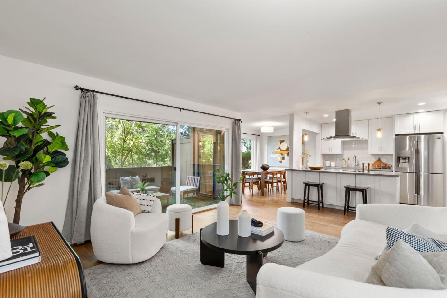 Detail Gallery Image 1 of 31 For 3334 Brittan Ave #4,  San Carlos,  CA 94070 - 2 Beds | 2 Baths