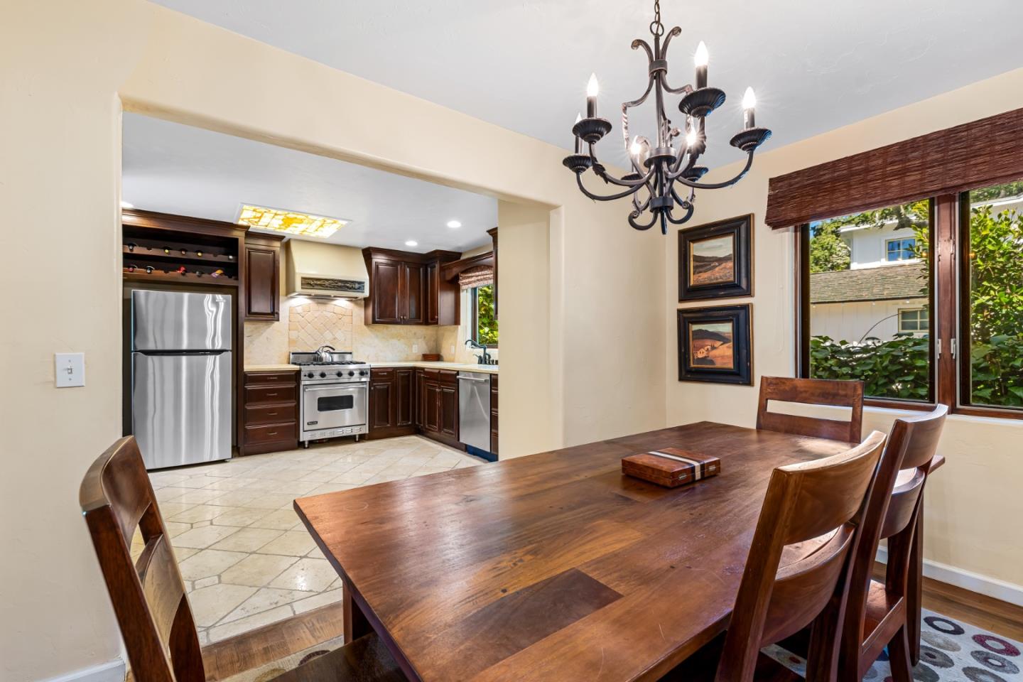 Detail Gallery Image 10 of 38 For 3 Sw Monte Verde & 13th St, Carmel,  CA 93923 - 3 Beds | 3/1 Baths