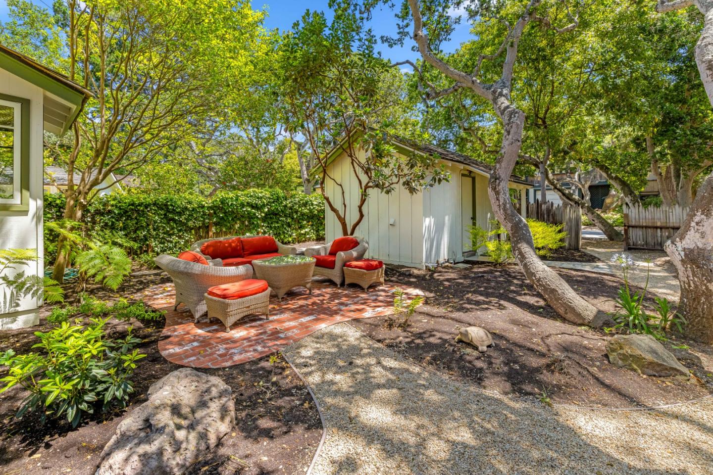 Detail Gallery Image 31 of 38 For 3 Sw Monte Verde & 13th St, Carmel,  CA 93923 - 3 Beds | 3/1 Baths
