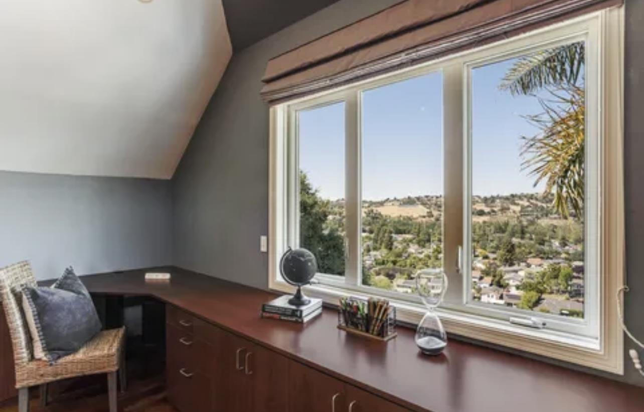 Detail Gallery Image 11 of 38 For 985 Woodview Pl, San Jose,  CA 95120 - 5 Beds | 5 Baths