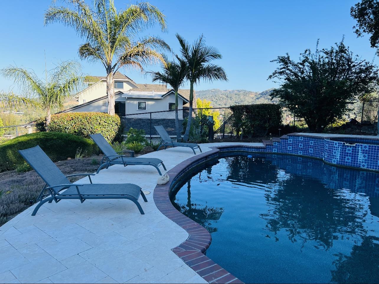 Detail Gallery Image 31 of 38 For 985 Woodview Pl, San Jose,  CA 95120 - 5 Beds | 5 Baths