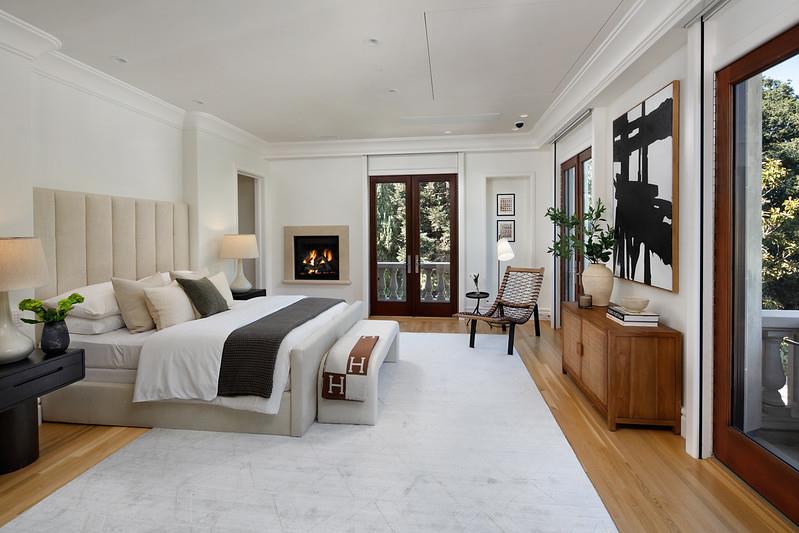 Detail Gallery Image 18 of 28 For 164 Elena Ave, Atherton,  CA 94027 - 5 Beds | 4/3 Baths