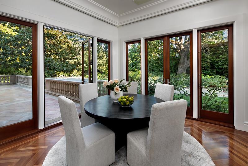 Detail Gallery Image 8 of 28 For 164 Elena Ave, Atherton,  CA 94027 - 5 Beds | 4/3 Baths