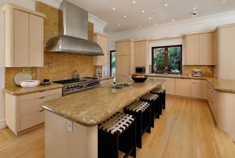 Detail Gallery Image 9 of 28 For 164 Elena Ave, Atherton,  CA 94027 - 5 Beds | 4/3 Baths