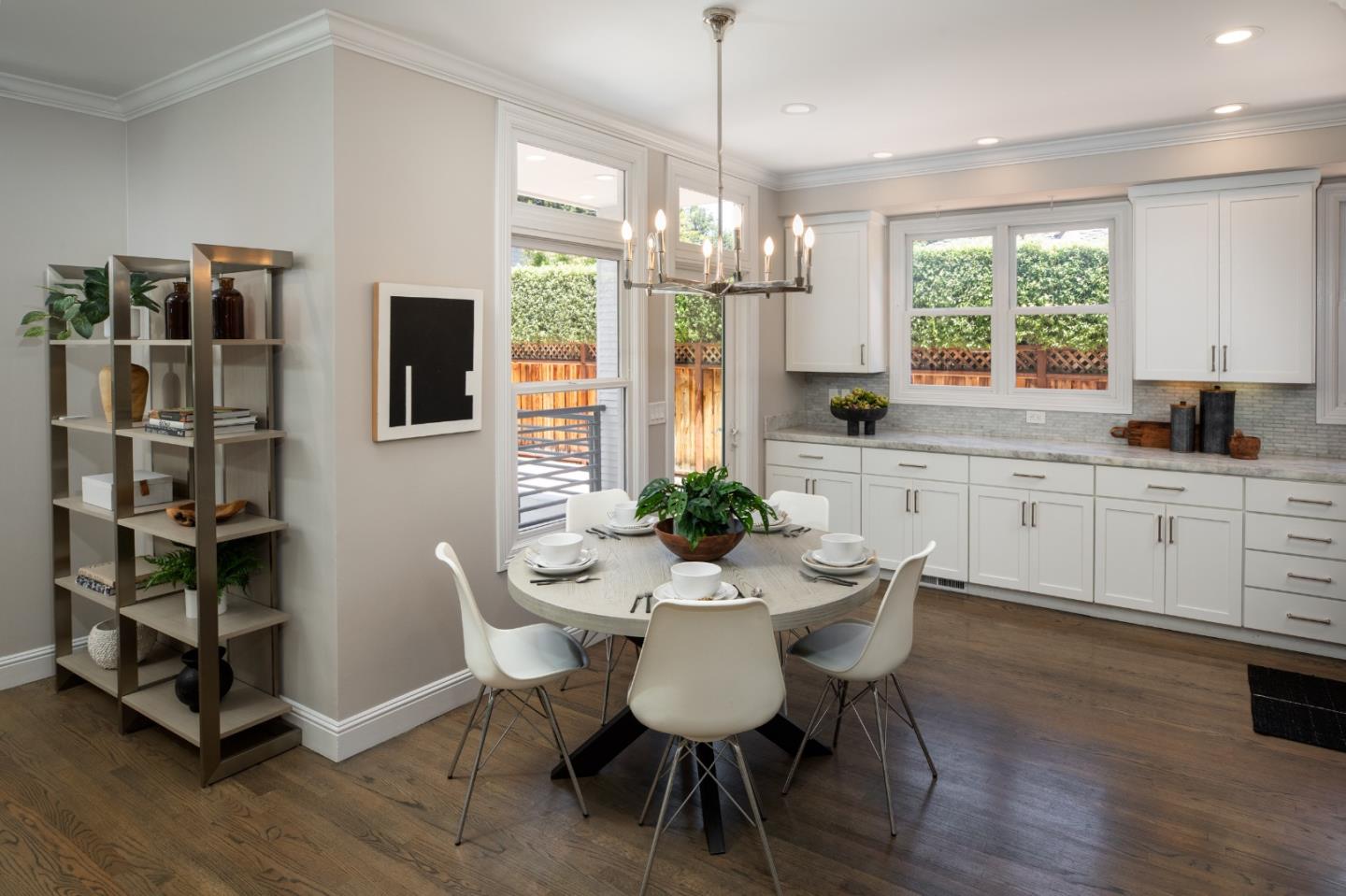Detail Gallery Image 13 of 52 For 251 Tennyson Ave, Palo Alto,  CA 94301 - 5 Beds | 5/1 Baths
