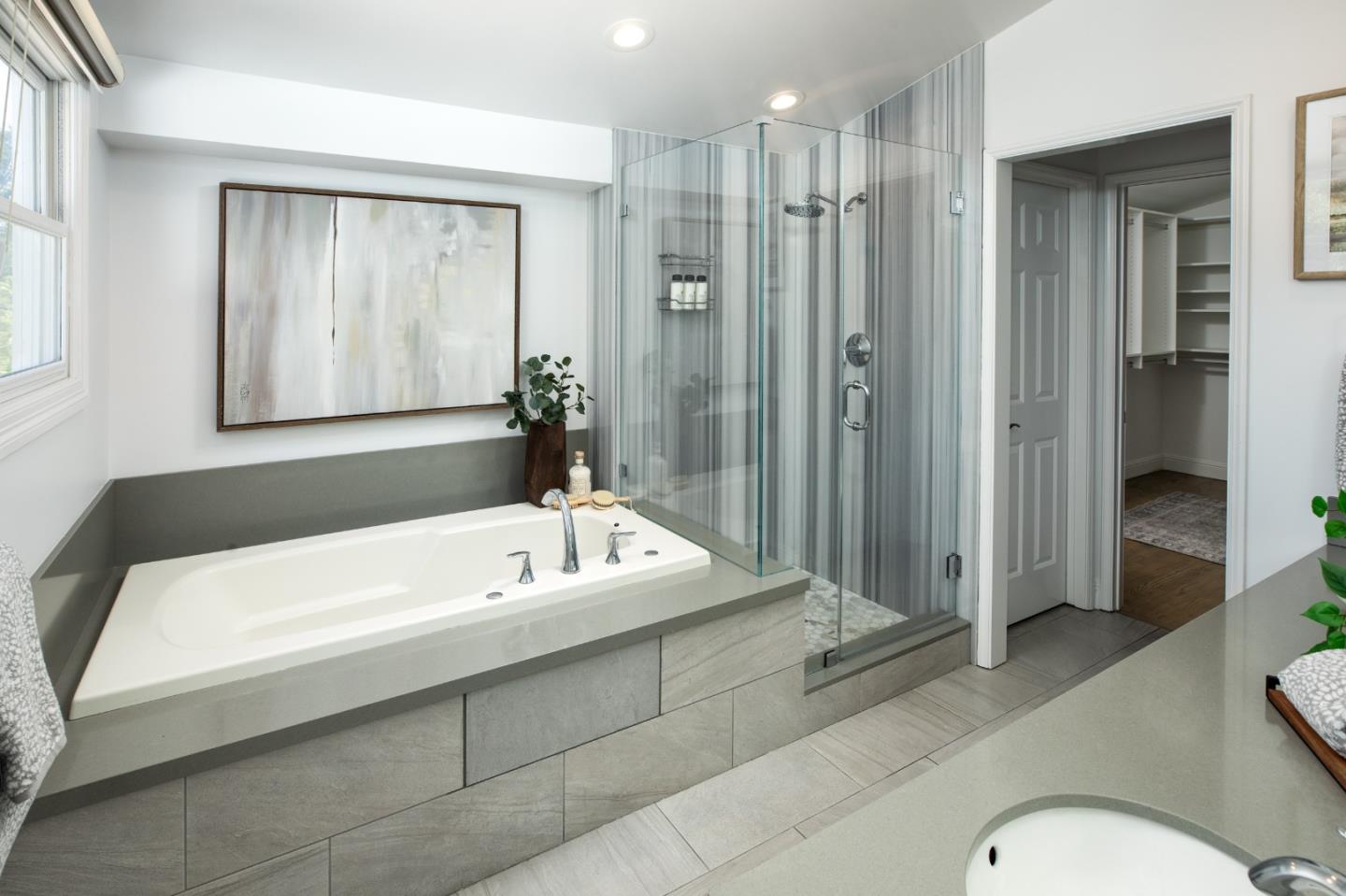 Detail Gallery Image 17 of 52 For 251 Tennyson Ave, Palo Alto,  CA 94301 - 5 Beds | 5/1 Baths
