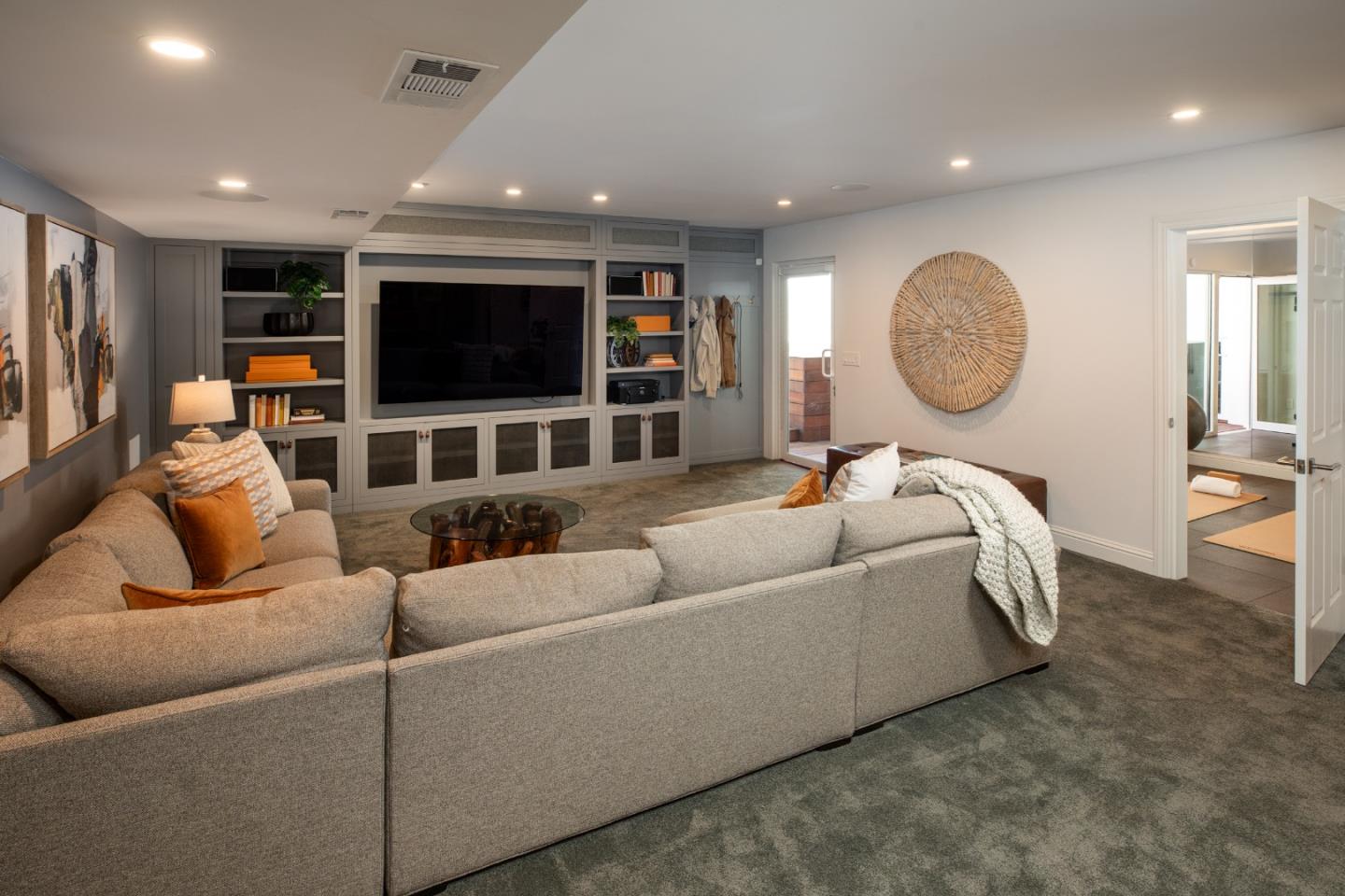 Detail Gallery Image 31 of 52 For 251 Tennyson Ave, Palo Alto,  CA 94301 - 5 Beds | 5/1 Baths