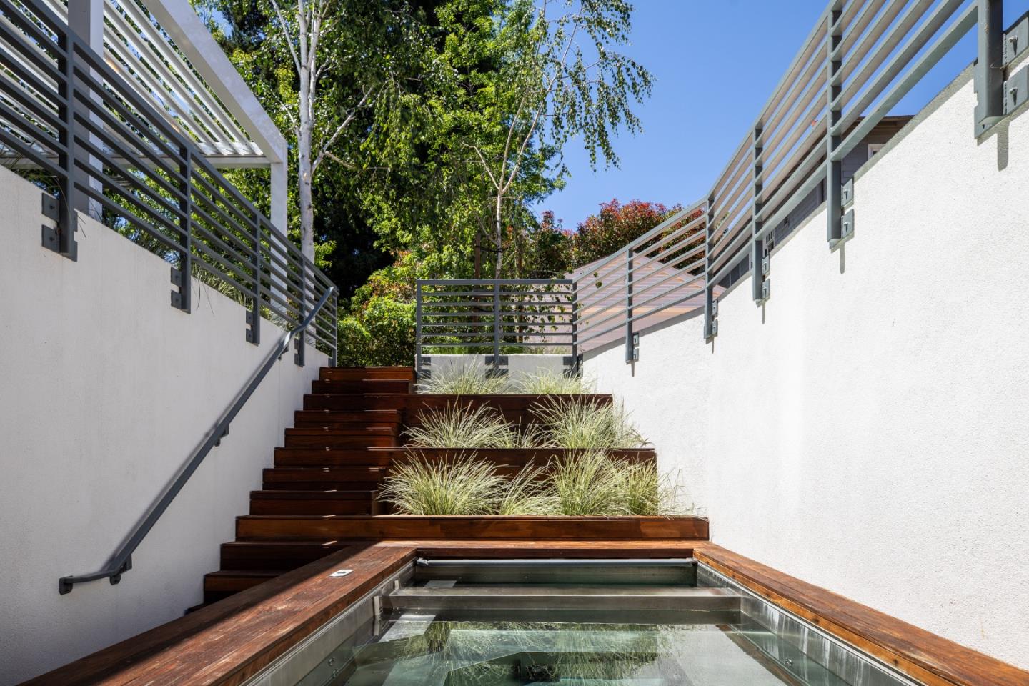Detail Gallery Image 34 of 52 For 251 Tennyson Ave, Palo Alto,  CA 94301 - 5 Beds | 5/1 Baths