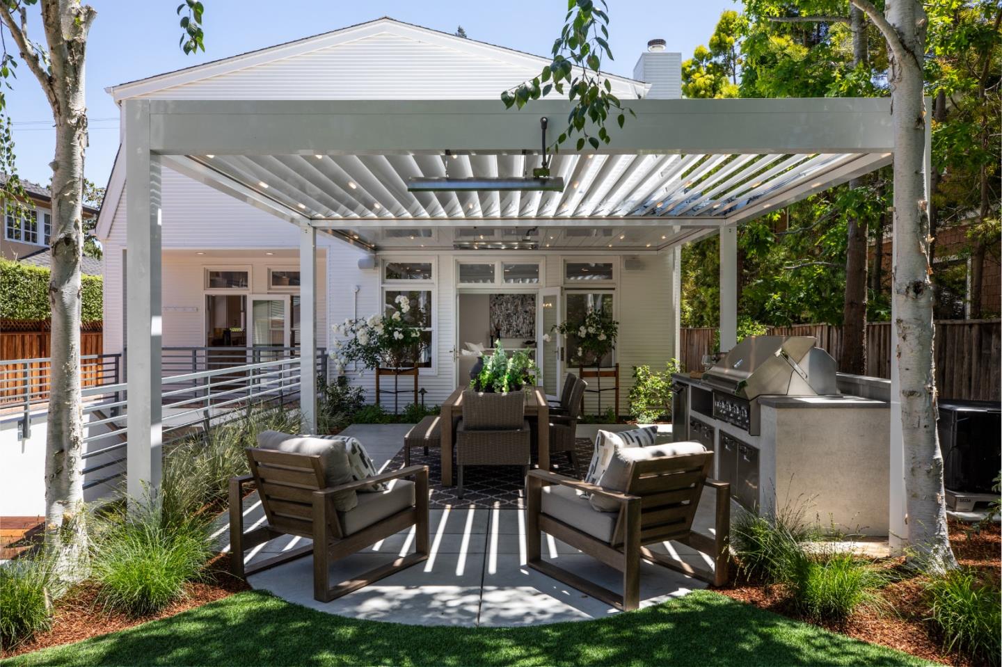 Detail Gallery Image 38 of 52 For 251 Tennyson Ave, Palo Alto,  CA 94301 - 5 Beds | 5/1 Baths
