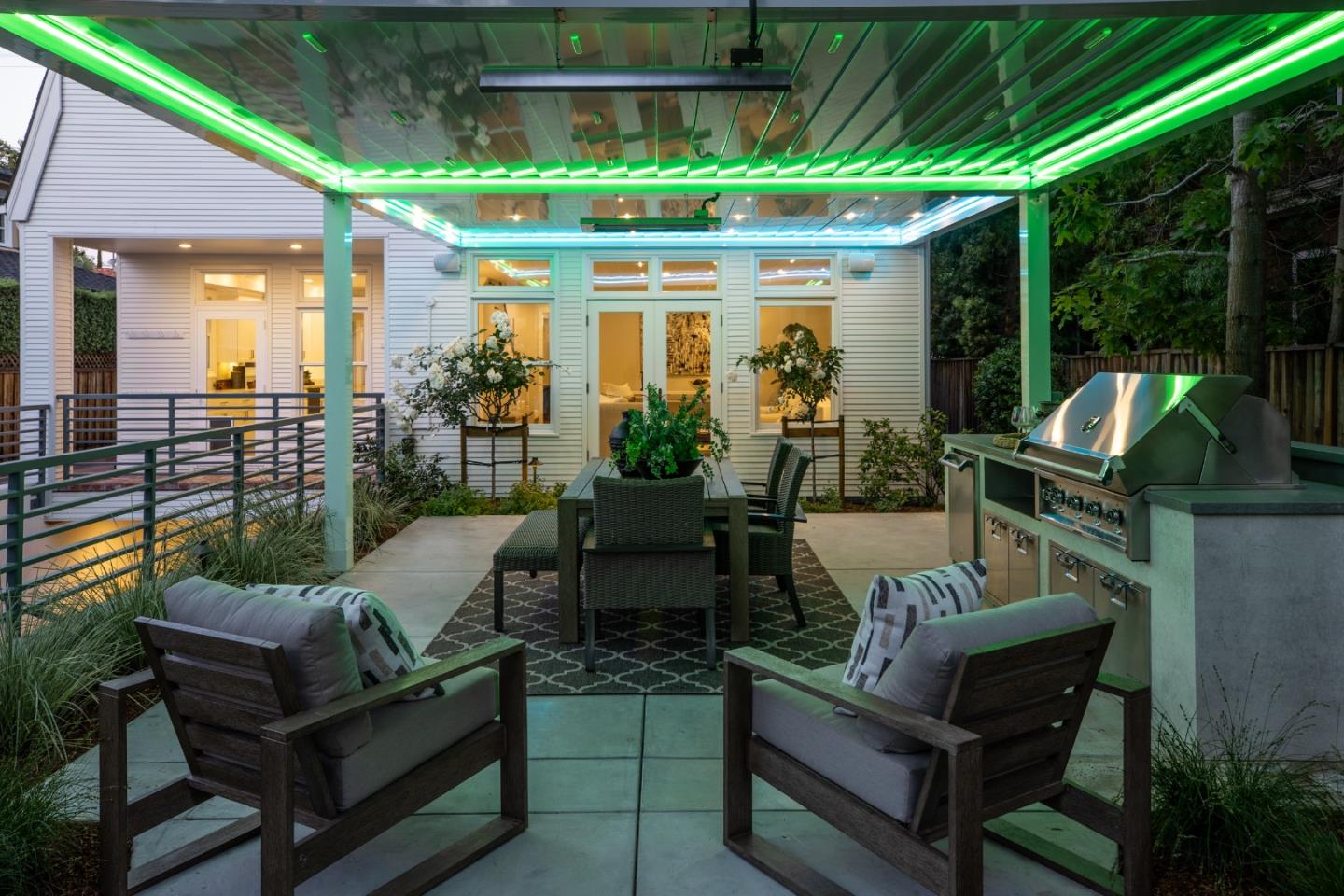 Detail Gallery Image 46 of 52 For 251 Tennyson Ave, Palo Alto,  CA 94301 - 5 Beds | 5/1 Baths