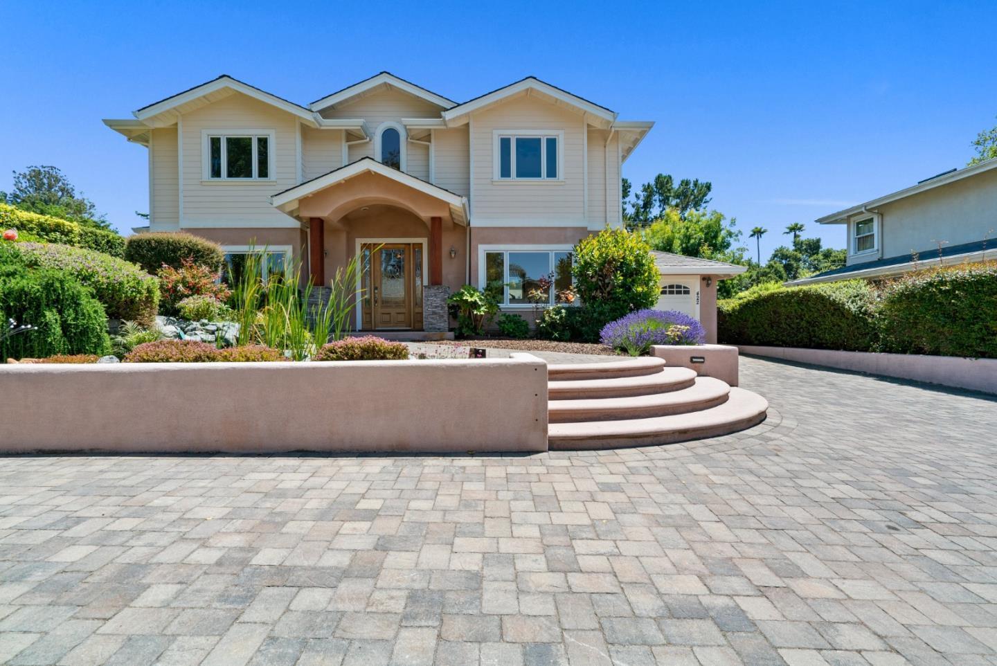 Detail Gallery Image 10 of 92 For 422 Mccormick Ave, Capitola,  CA 95010 - 5 Beds | 4/1 Baths