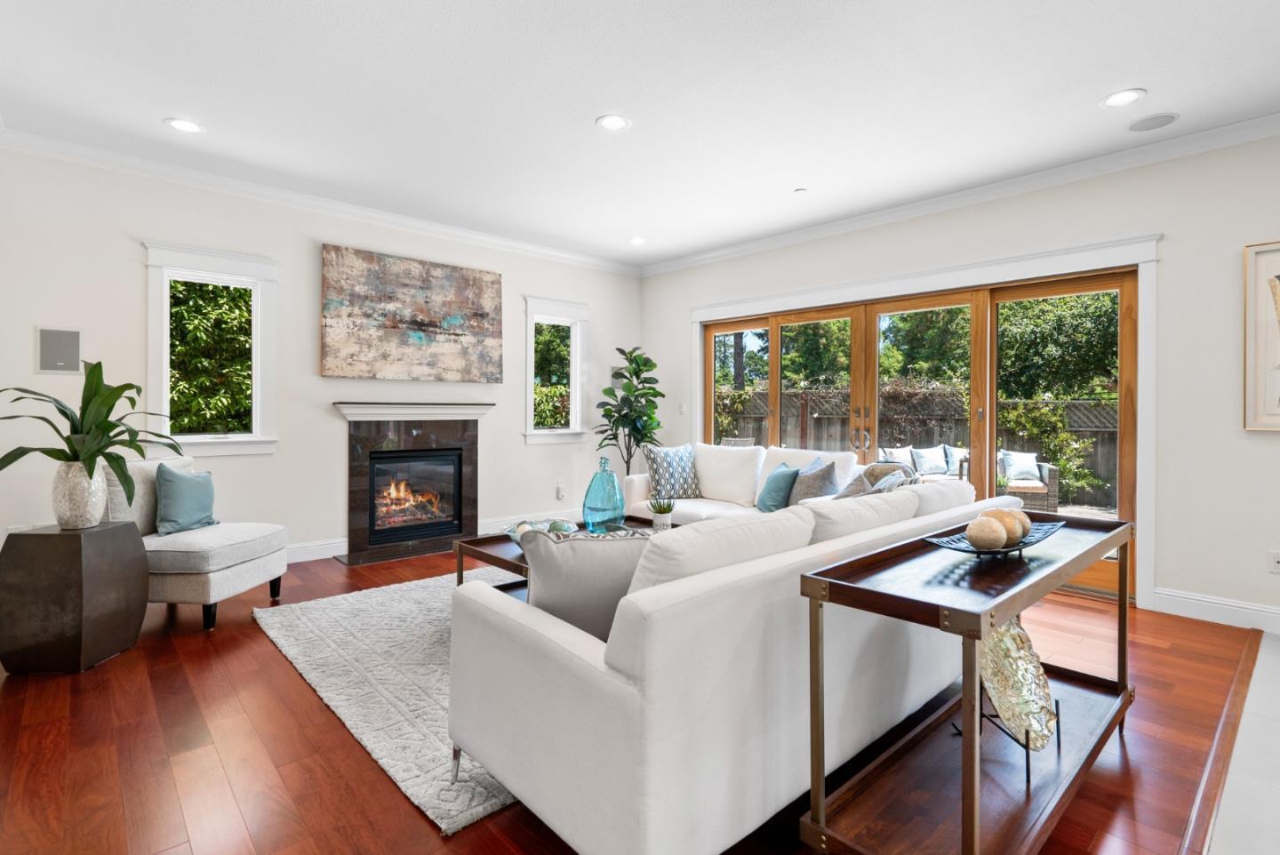 Detail Gallery Image 13 of 92 For 422 Mccormick Ave, Capitola,  CA 95010 - 5 Beds | 4/1 Baths