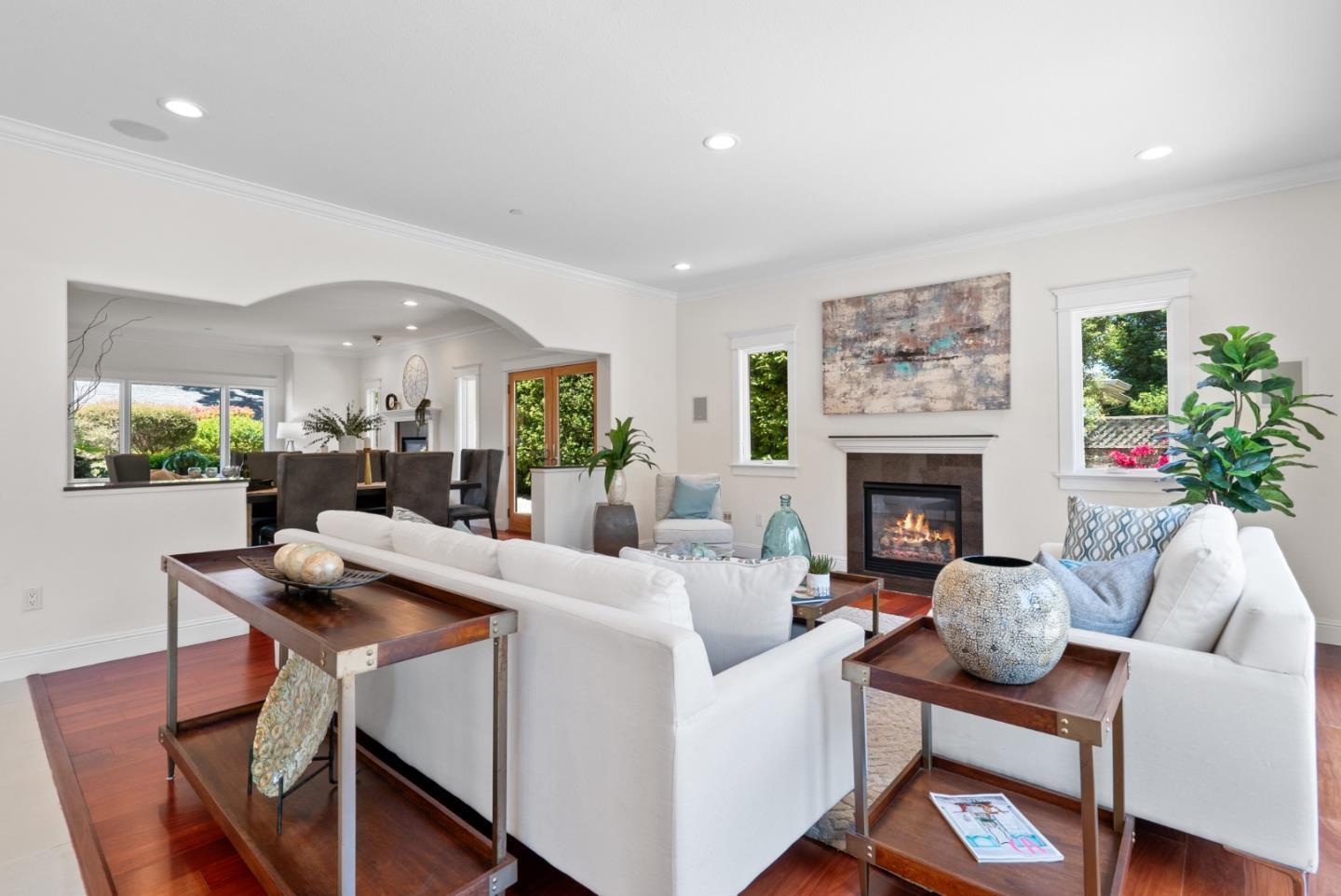 Detail Gallery Image 16 of 92 For 422 Mccormick Ave, Capitola,  CA 95010 - 5 Beds | 4/1 Baths