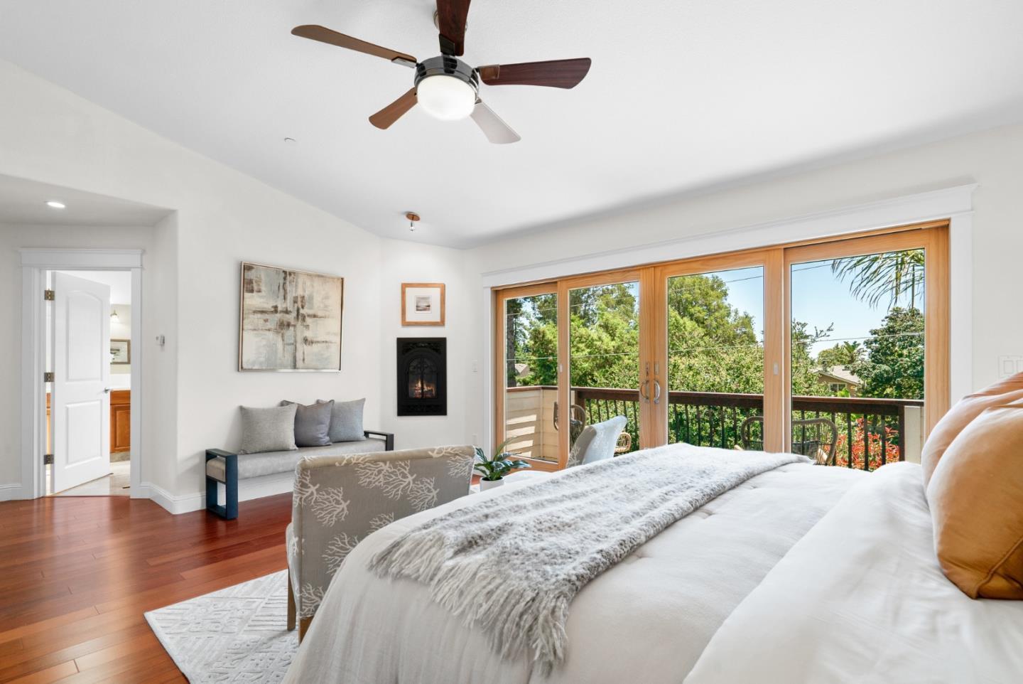 Detail Gallery Image 42 of 92 For 422 Mccormick Ave, Capitola,  CA 95010 - 5 Beds | 4/1 Baths