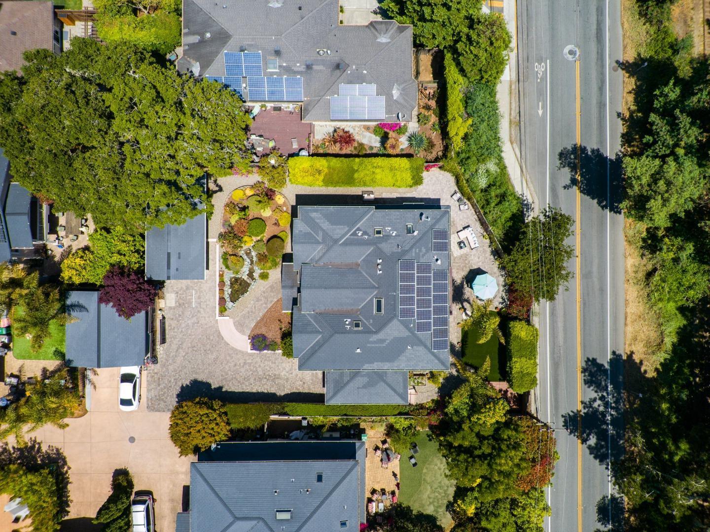 Detail Gallery Image 6 of 92 For 422 Mccormick Ave, Capitola,  CA 95010 - 5 Beds | 4/1 Baths