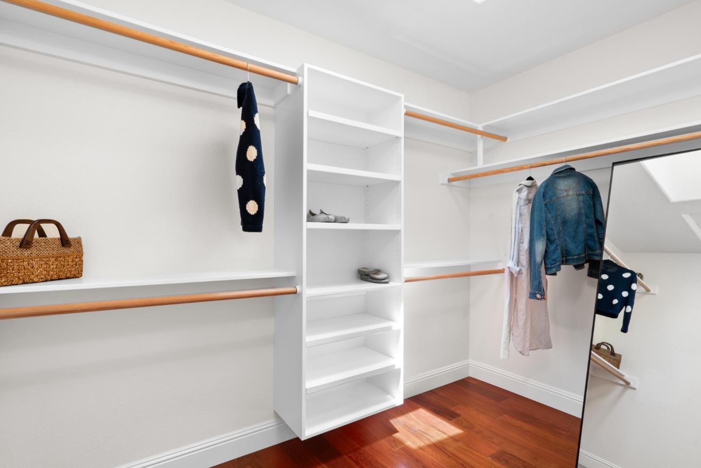 Detail Gallery Image 60 of 92 For 422 Mccormick Ave, Capitola,  CA 95010 - 5 Beds | 4/1 Baths