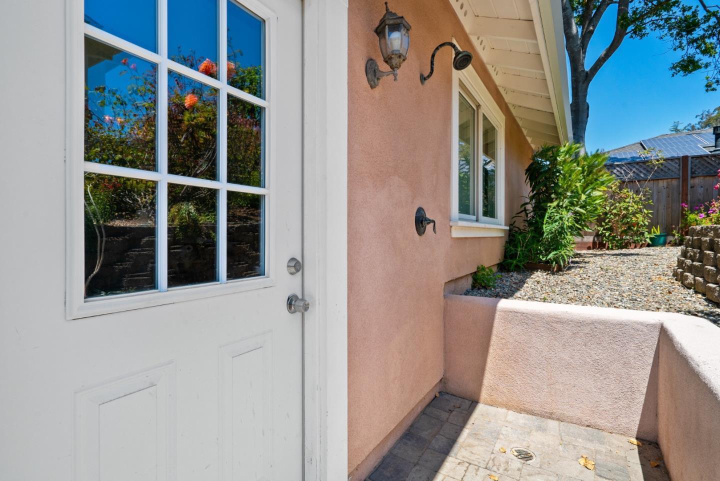 Detail Gallery Image 85 of 92 For 422 Mccormick Ave, Capitola,  CA 95010 - 5 Beds | 4/1 Baths