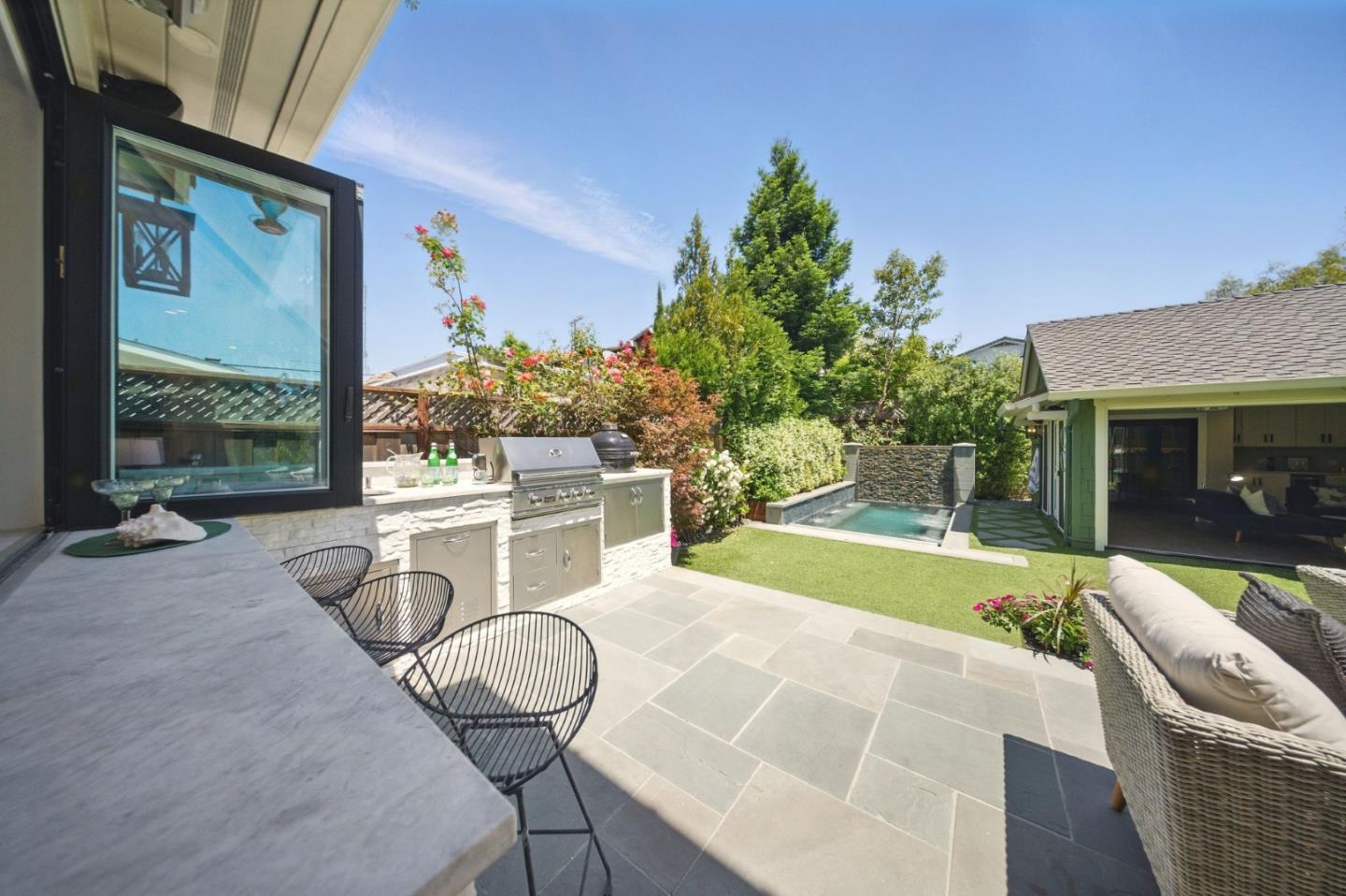 Detail Gallery Image 44 of 63 For 852 Paloma Ave, Burlingame,  CA 94010 - 5 Beds | 4/2 Baths