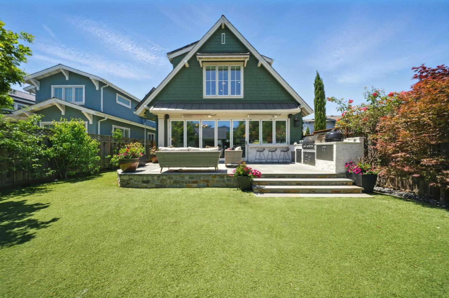 Detail Gallery Image 59 of 63 For 852 Paloma Ave, Burlingame,  CA 94010 - 5 Beds | 4/2 Baths