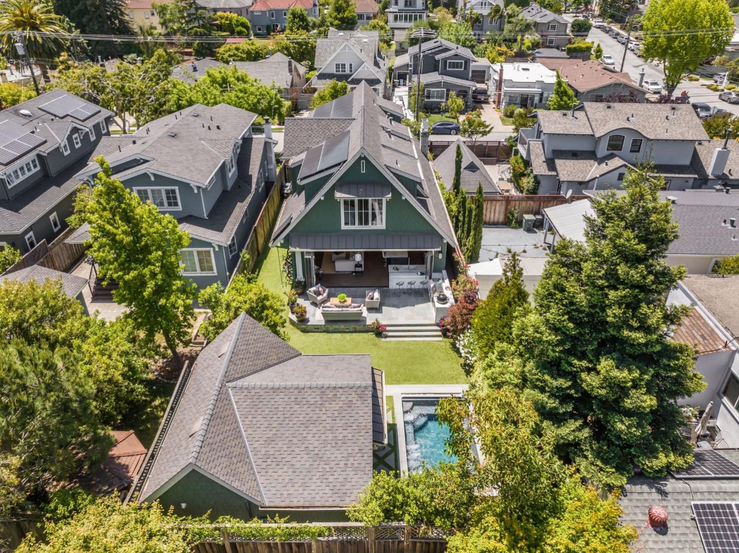Detail Gallery Image 62 of 63 For 852 Paloma Ave, Burlingame,  CA 94010 - 5 Beds | 4/2 Baths
