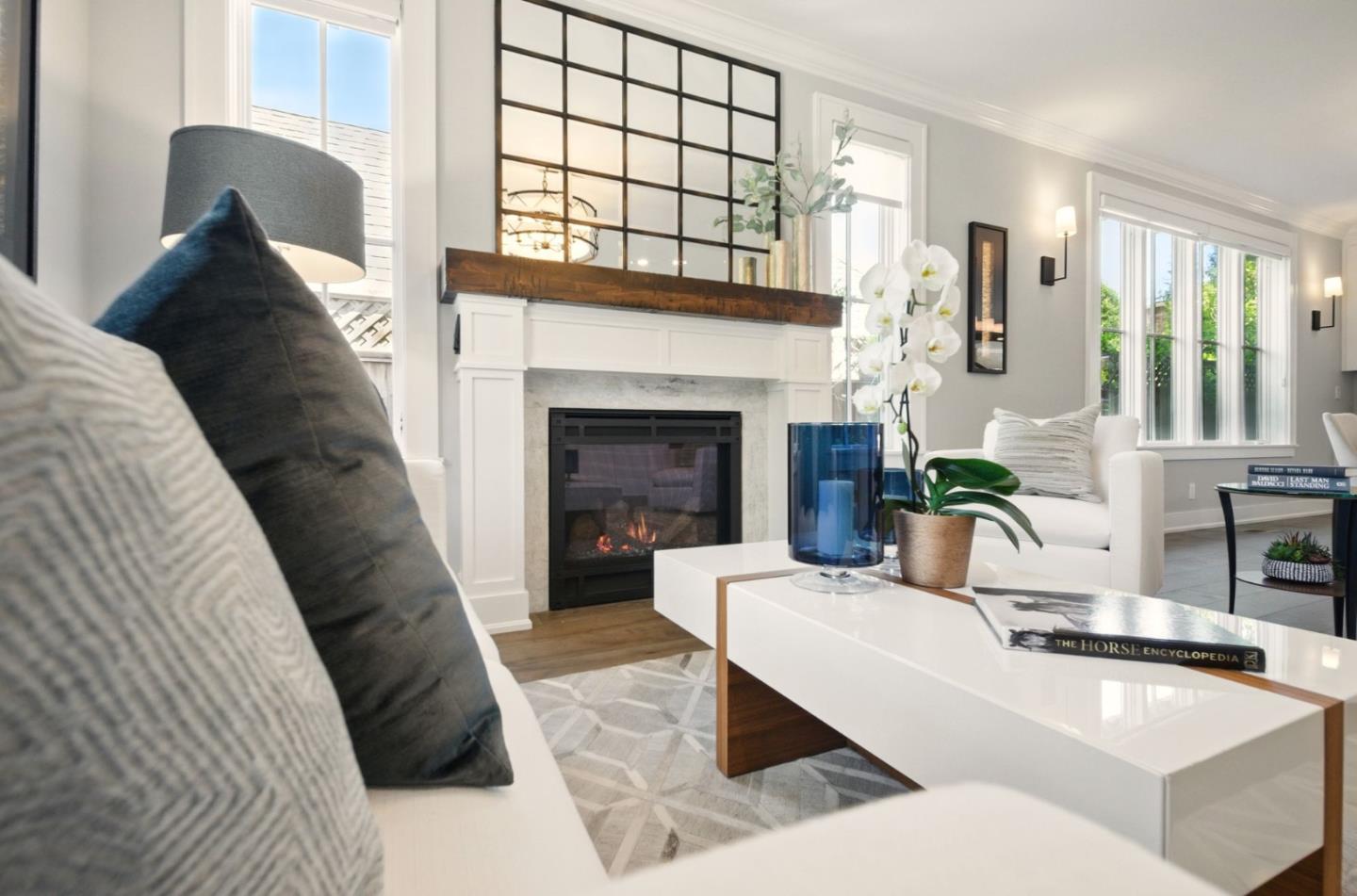 Detail Gallery Image 8 of 63 For 852 Paloma Ave, Burlingame,  CA 94010 - 5 Beds | 4/2 Baths