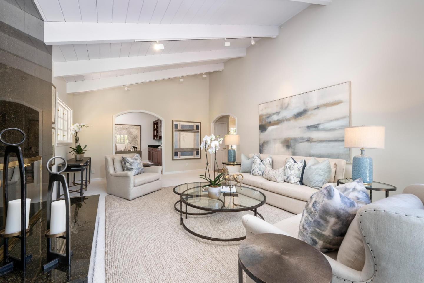 Detail Gallery Image 8 of 34 For 50 Roberts Way, Hillsborough,  CA 94010 - 5 Beds | 3/1 Baths