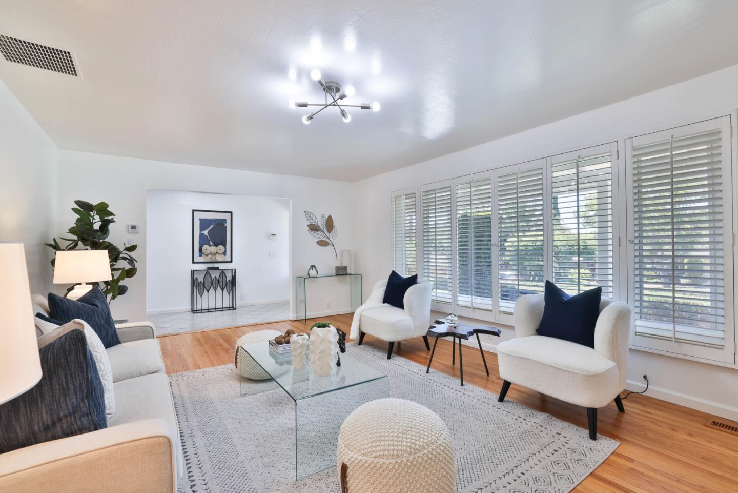 Detail Gallery Image 10 of 47 For 136 Gordon Ave, San Jose,  CA 95127 - 4 Beds | 3 Baths