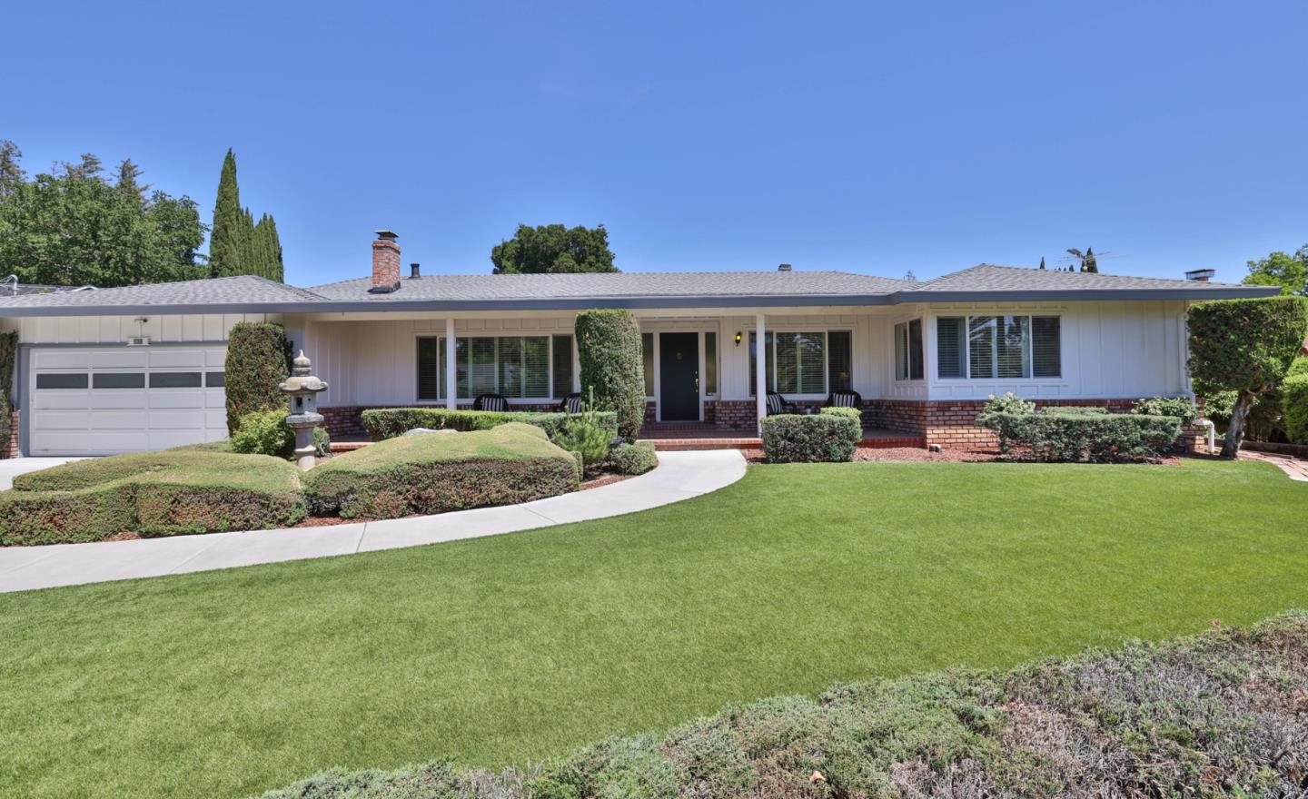 Detail Gallery Image 2 of 47 For 136 Gordon Ave, San Jose,  CA 95127 - 4 Beds | 3 Baths