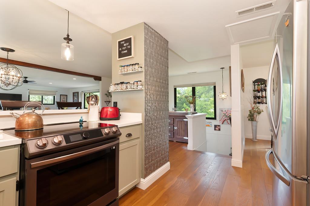 Detail Gallery Image 19 of 80 For 2640 Gayle Ln, Auburn,  CA 95602 - 3 Beds | 2/1 Baths