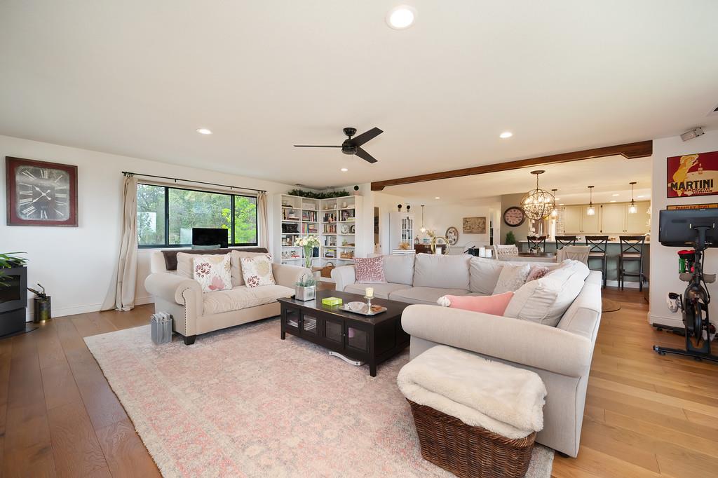 Detail Gallery Image 27 of 80 For 2640 Gayle Ln, Auburn,  CA 95602 - 3 Beds | 2/1 Baths